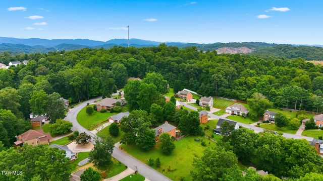 1021 Timberidge Trail, Kingsport, TN 37660