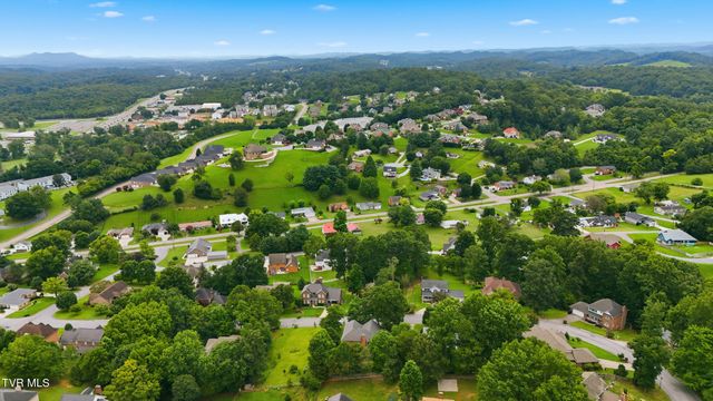 1021 Timberidge Trail, Kingsport, TN 37660