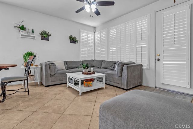 1096 1096 Casandra, Corona, CA 92879