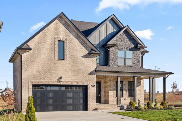809 Willowicke Dr, Clarksville, TN 37043