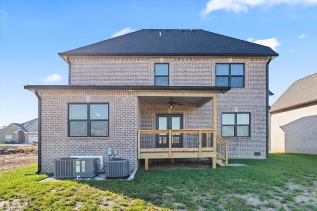 809 Willowicke Dr, Clarksville, TN 37043
