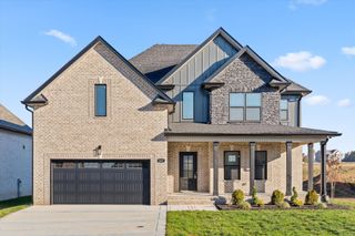 809 Willowicke Dr, Clarksville, TN 37043