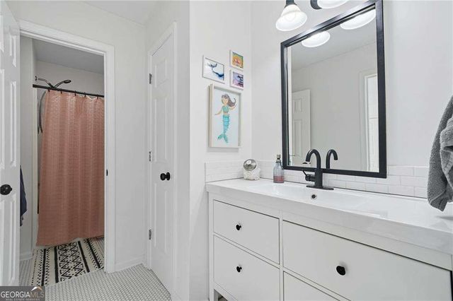 148 Reddin Drive, Canton, GA 30114