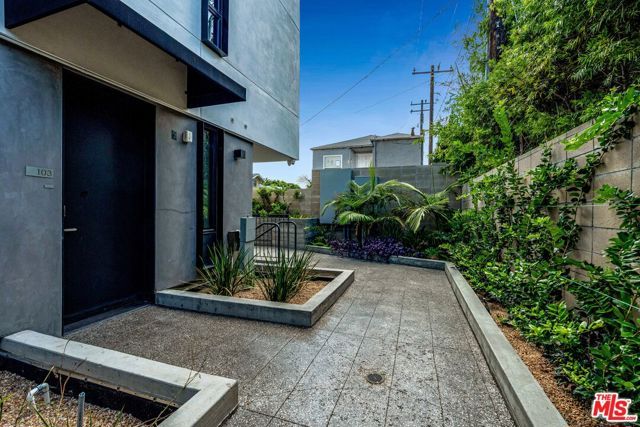 1257 N Detroit Street 103, West Hollywood, CA 90046