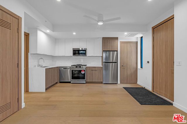1257 N Detroit Street 103, West Hollywood, CA 90046