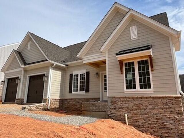 1019 Wilton Park DR, Roanoke, VA 24014