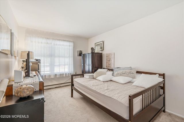 575A Sheffield Drive, Manchester, NJ 08759