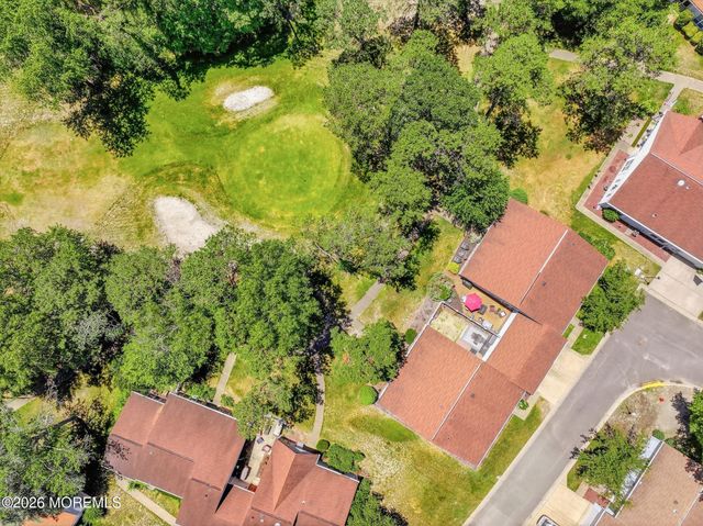 575A Sheffield Drive, Manchester, NJ 08759