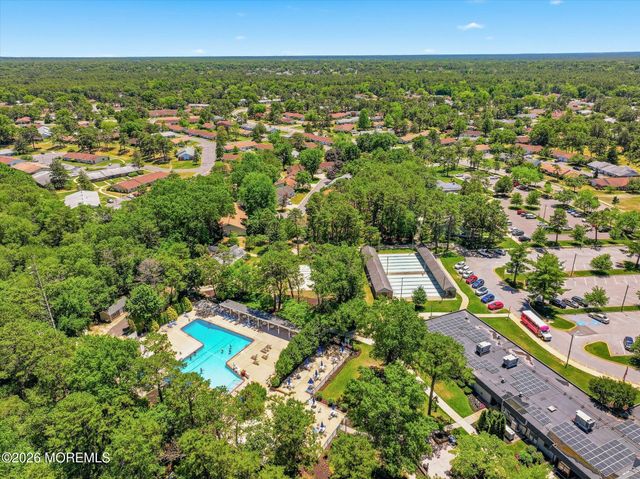 575A Sheffield Drive, Manchester, NJ 08759
