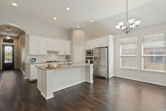 9750 Monken, Boerne, TX 78006