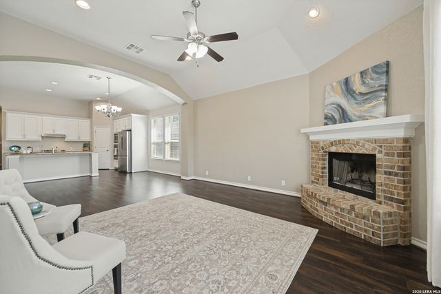 9750 Monken, Boerne, TX 78006