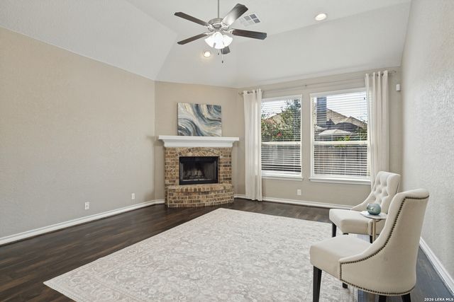 9750 Monken, Boerne, TX 78006