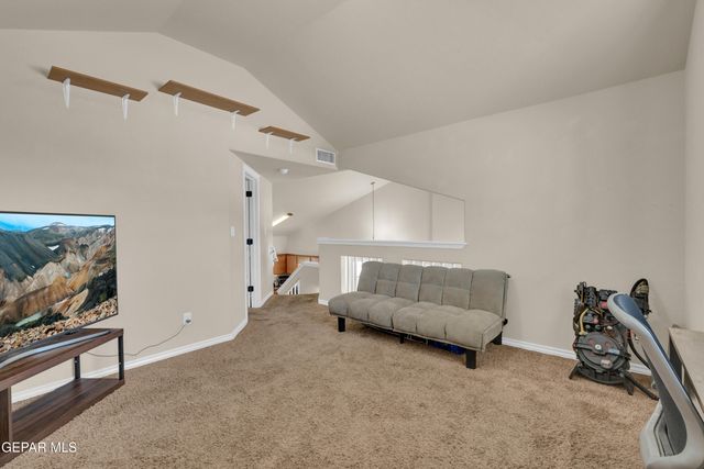 6924 CACTUS THRUSH Drive, El Paso, TX 79911