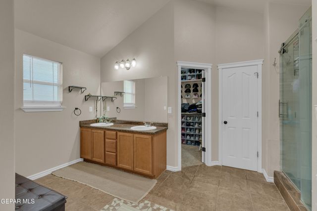 6924 CACTUS THRUSH Drive, El Paso, TX 79911