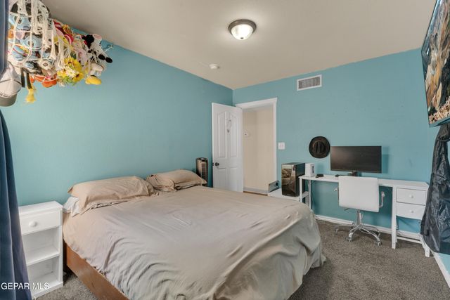 6924 CACTUS THRUSH Drive, El Paso, TX 79911