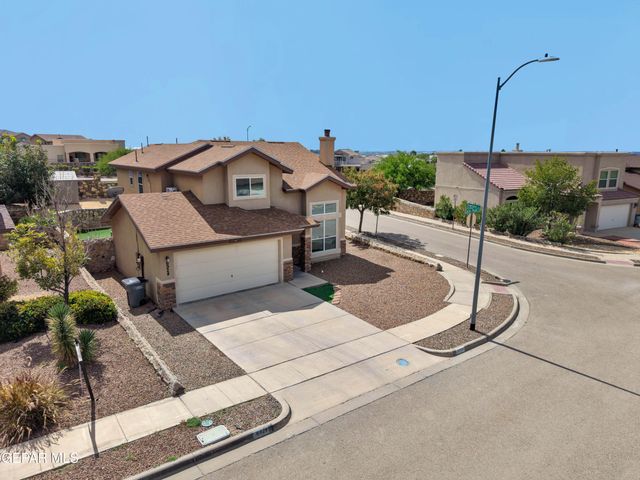 6924 CACTUS THRUSH Drive, El Paso, TX 79911