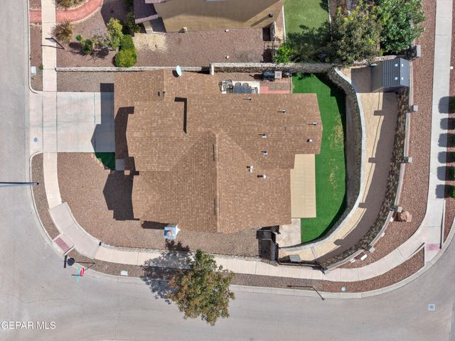 6924 CACTUS THRUSH Drive, El Paso, TX 79911