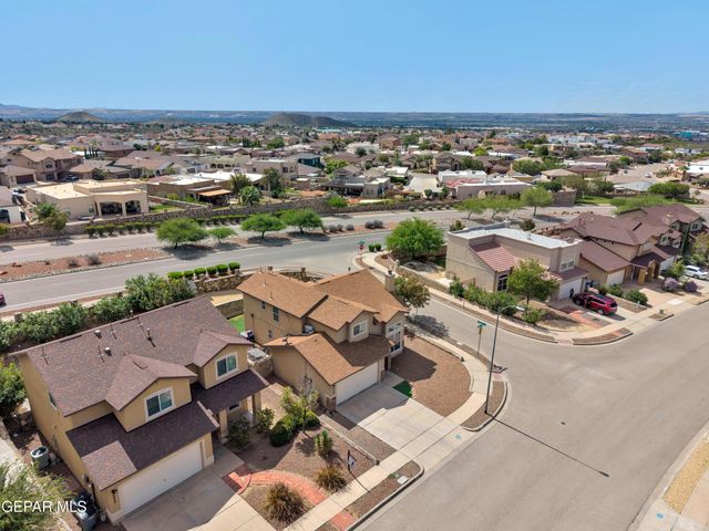 6924 CACTUS THRUSH Drive, El Paso, TX 79911