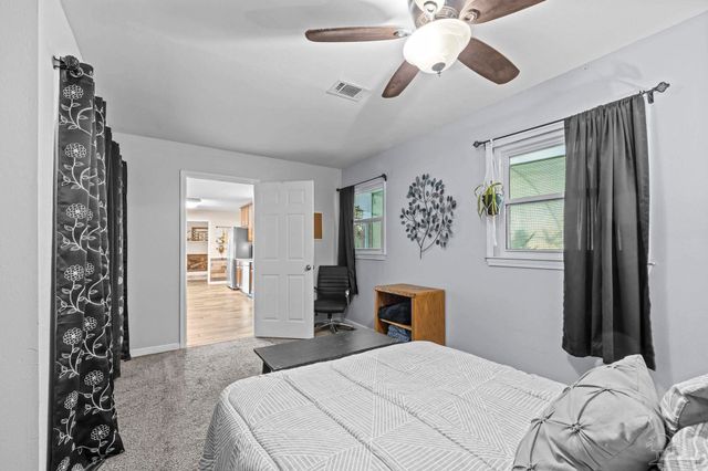 3601 Swan Ln, Pensacola, FL 32504