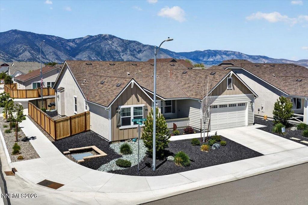 1640 Buttonwillow Street, Minden, NV 89423