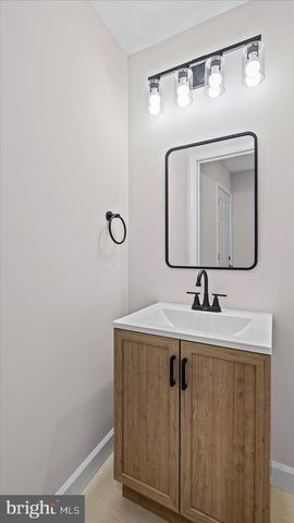 1612 E BIDDLE ST, Baltimore, MD 21213