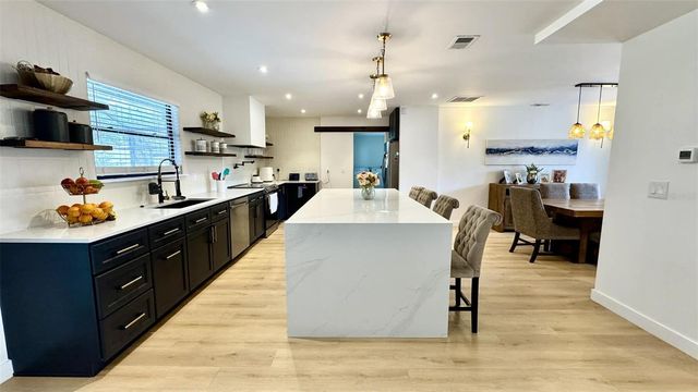 415 E 6TH AVENUE, Windermere, FL 34786