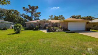 509 W Amanda Avenue, Foley, AL 36535