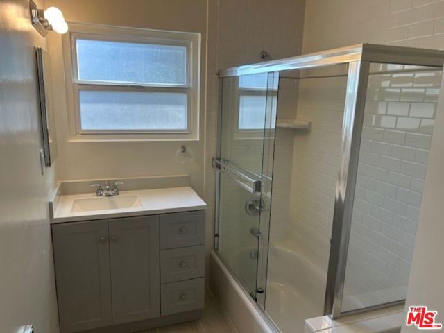 4505 Murietta Avenue 2, Sherman Oaks, CA 91423