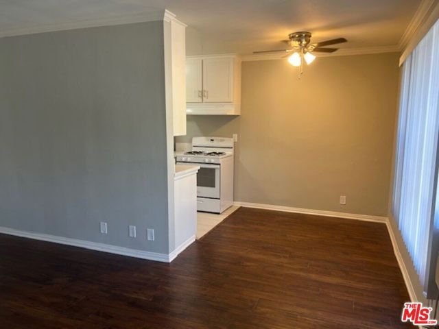 4505 Murietta Avenue 2, Sherman Oaks, CA 91423