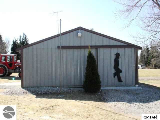 160 S Mission Road, Mount Pleasant, MI 48858