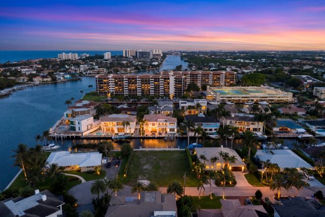 876 Forsyth Street, Boca Raton, FL 33487