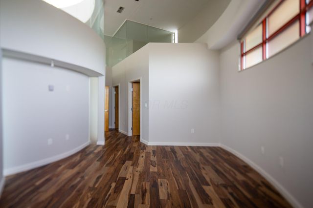 1300 Northwest Boulevard, 403, Columbus, OH 43212
