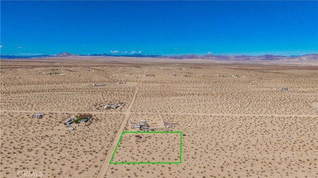 77 Copper Moon Lane, Joshua Tree, CA 92252