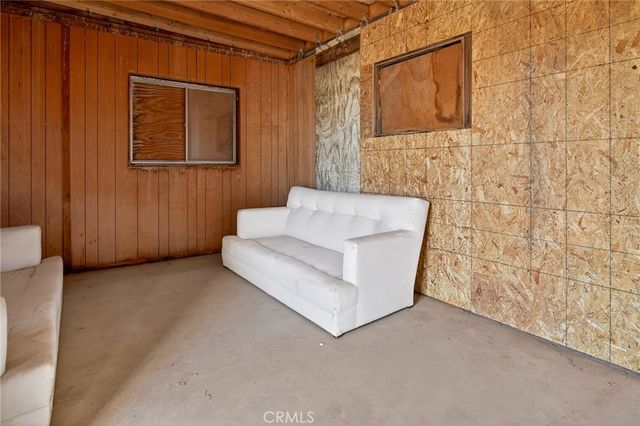 77 Copper Moon Lane, Joshua Tree, CA 92252