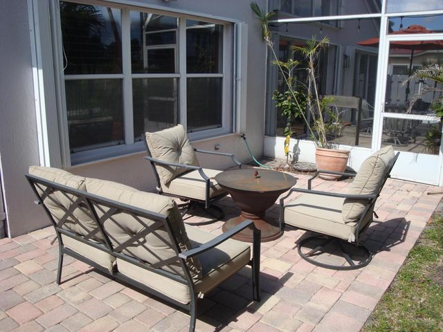 6304 Barton Creek Circle, Lake Worth, FL 33463