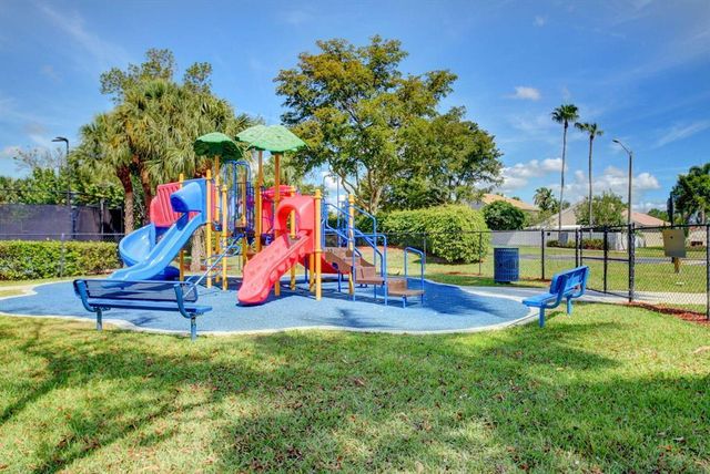 6304 Barton Creek Circle, Lake Worth, FL 33463