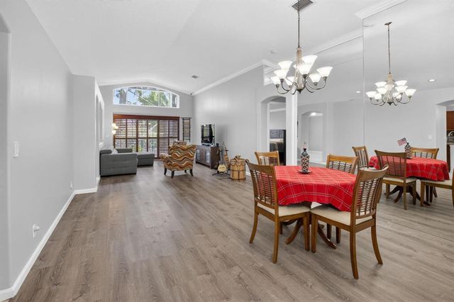 6304 Barton Creek Circle, Lake Worth, FL 33463