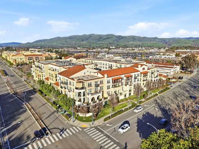 800 S Abel Street 100, Milpitas, CA 95035