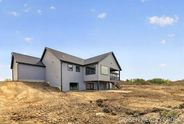 8561 Bosque Drive SE, Caledonia, MI 49316