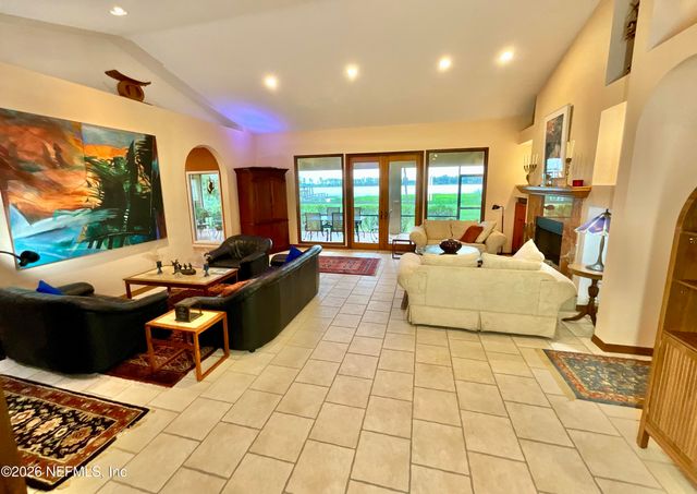 20924 NE 132ND AVE Avenue, Waldo, FL 32694