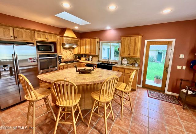 20924 NE 132ND AVE Avenue, Waldo, FL 32694