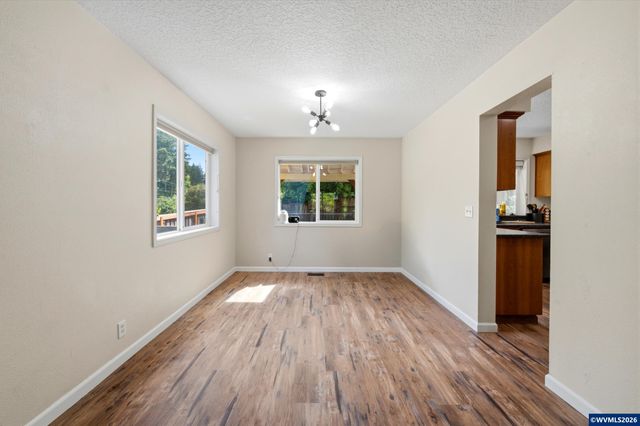 17430 111th Av, Tualatin, OR 97062