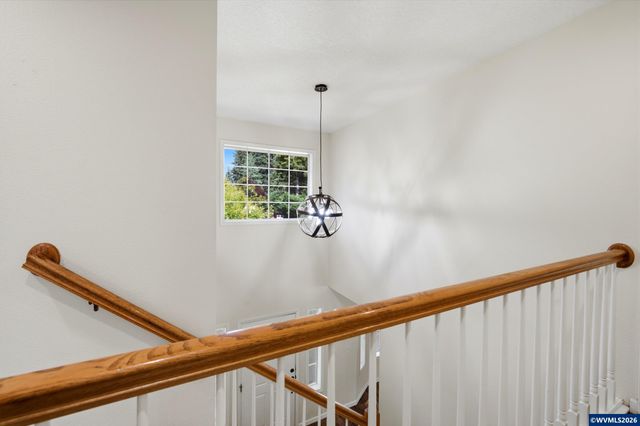 17430 111th Av, Tualatin, OR 97062