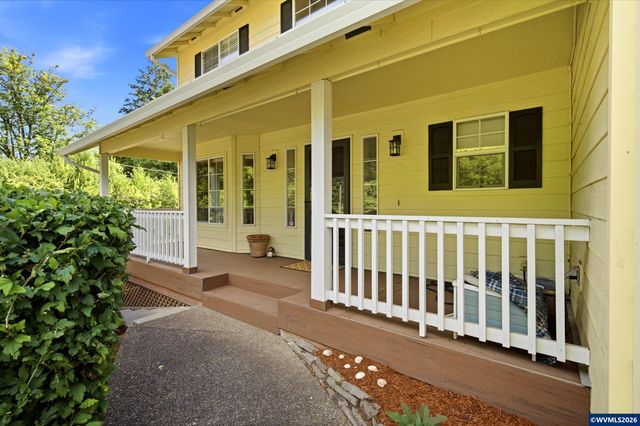 17430 111th Av, Tualatin, OR 97062