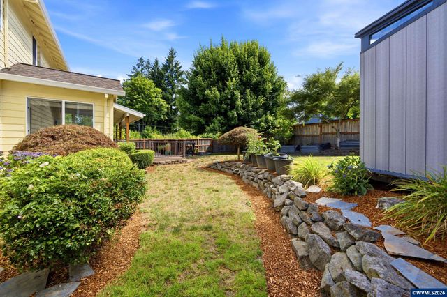 17430 111th Av, Tualatin, OR 97062