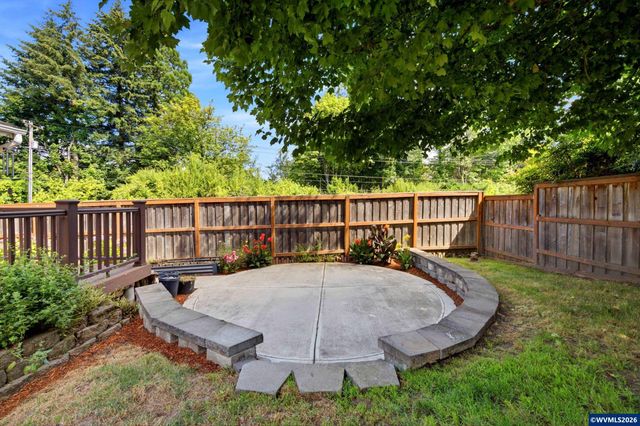 17430 111th Av, Tualatin, OR 97062