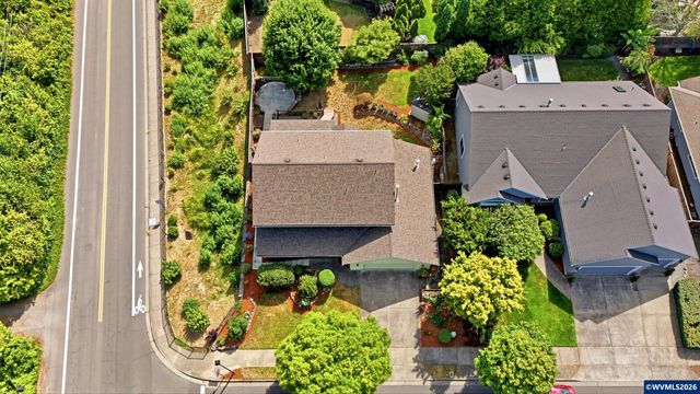 17430 111th Av, Tualatin, OR 97062
