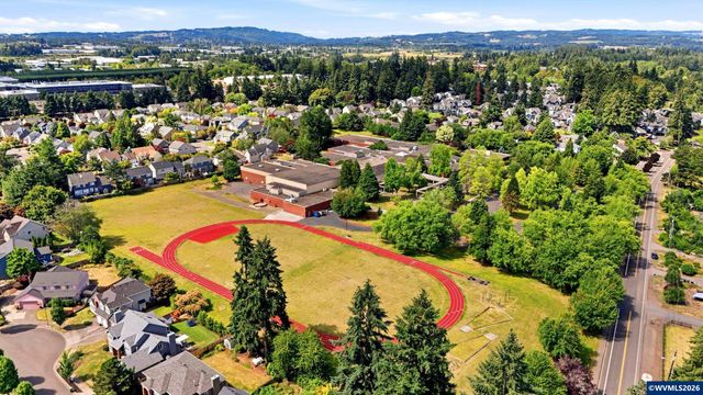 17430 111th Av, Tualatin, OR 97062