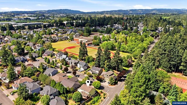 17430 111th Av, Tualatin, OR 97062