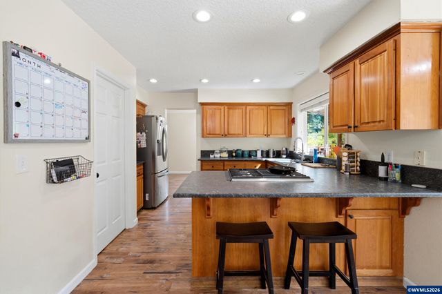 17430 111th Av, Tualatin, OR 97062